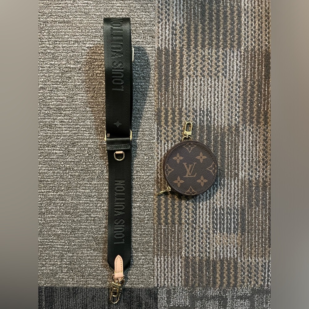 Louis Vuitton Multi Pouchette Accessoires Coin Purse and Crossbody Strap